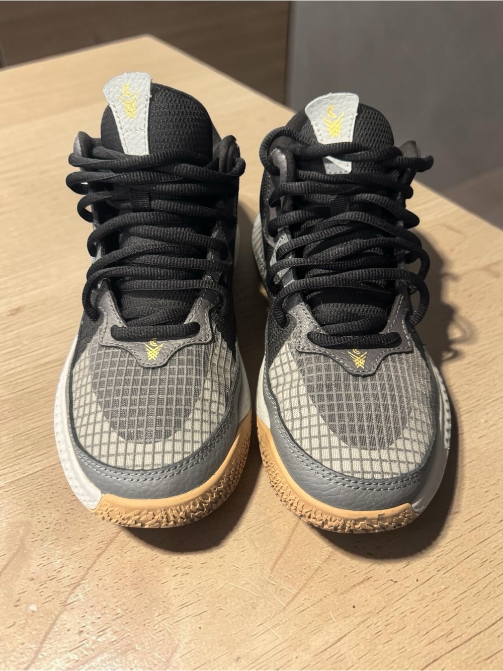 Men's Athletic Sneakers in Black and Gray with Gum Outsole